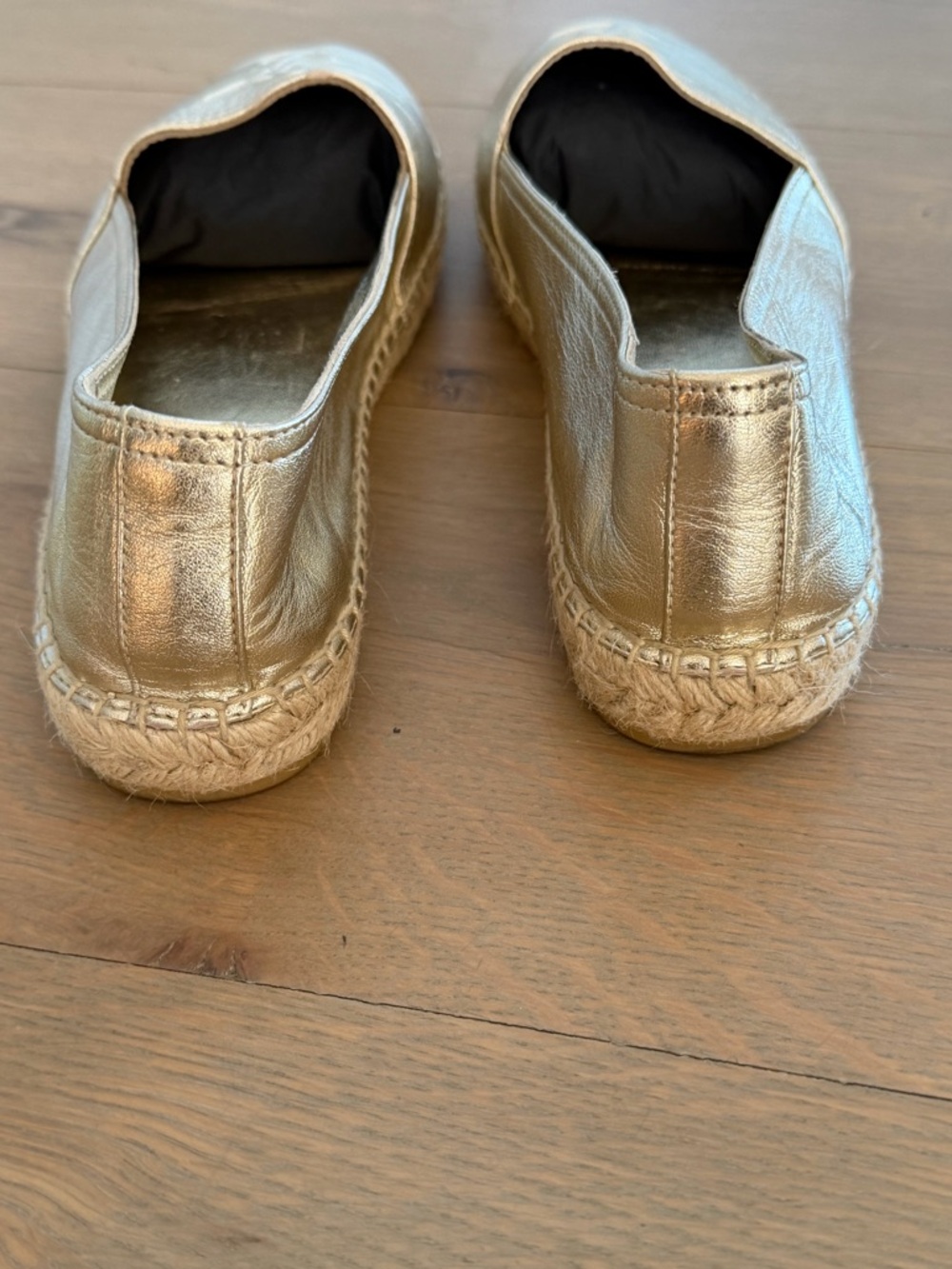 Saint Laurent Logo Metallic Gold Espadrille. Like new! Size 9 39EU - Picture 4 of 8